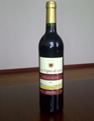 法国罗希维尼干红葡萄酒